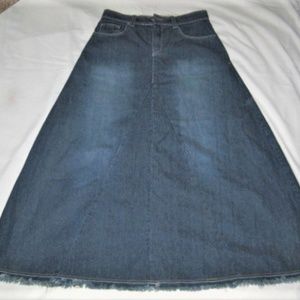 **NOT FOR SALE!**    ROOMMATES MODEST DENIM SKIRT